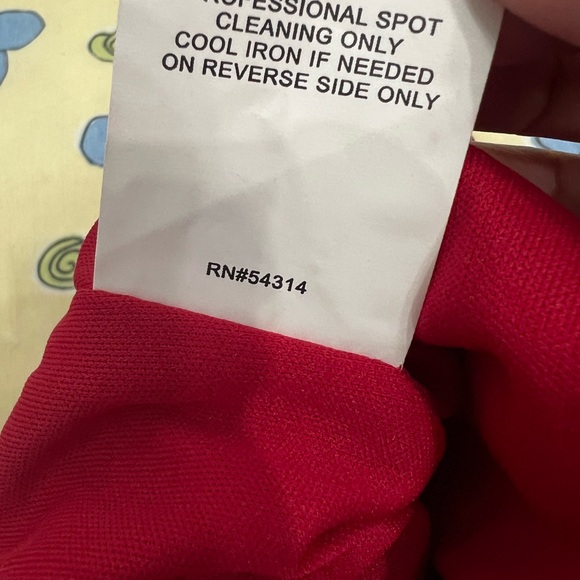 Elegant Red Sequin Dress - Picture 13 of 14